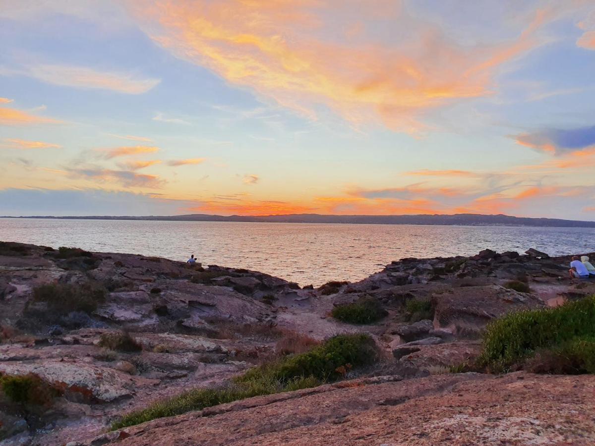 Sky And Sea Apartment Calasetta Exterior foto